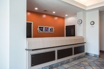 motel 6 dale in