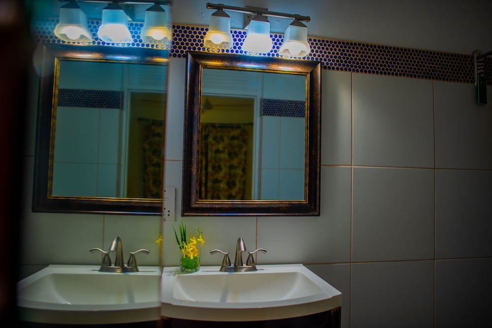 oceans edge lodge restaurant and bar c