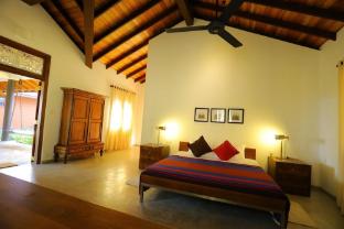 Makuludola Bungalow,,3.5 star