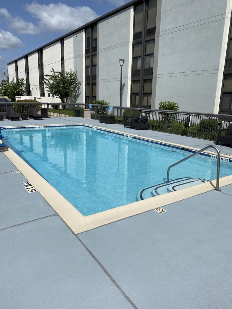 hampton inn auburn