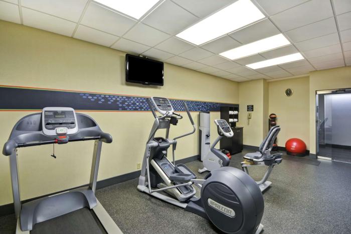 hampton inn auburn