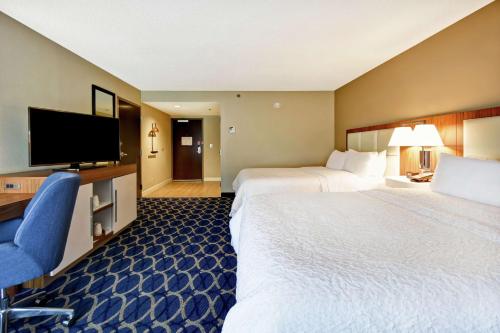 hampton inn auburn