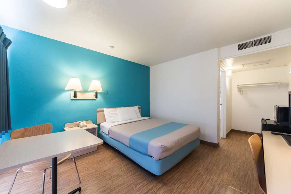 motel 6 deming