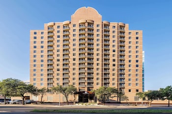 doubletree suites by hilton austin downtown capitol