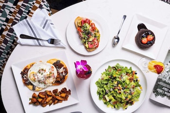 doubletree suites by hilton austin downtown capitol