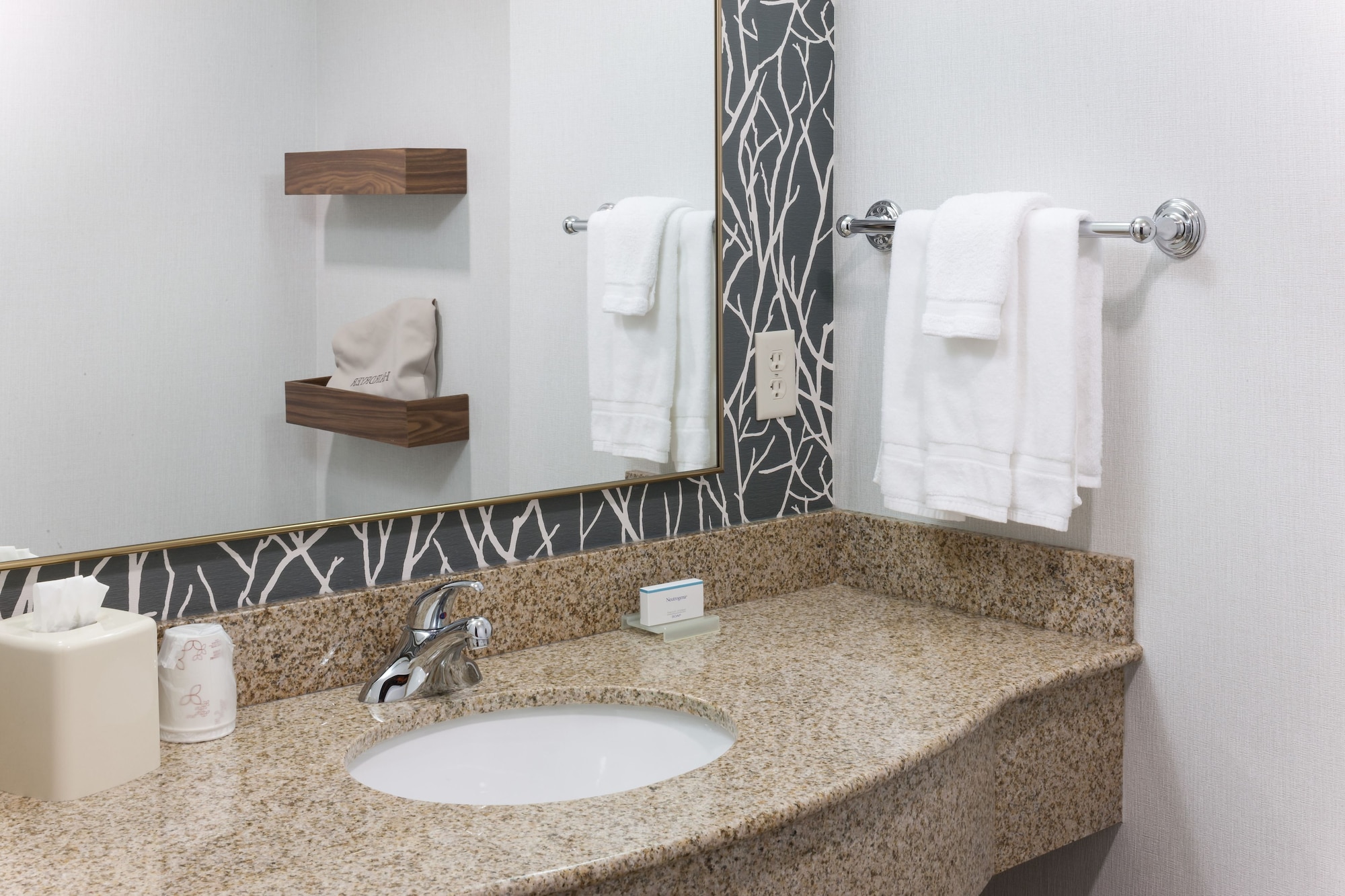 hilton garden inn austin north