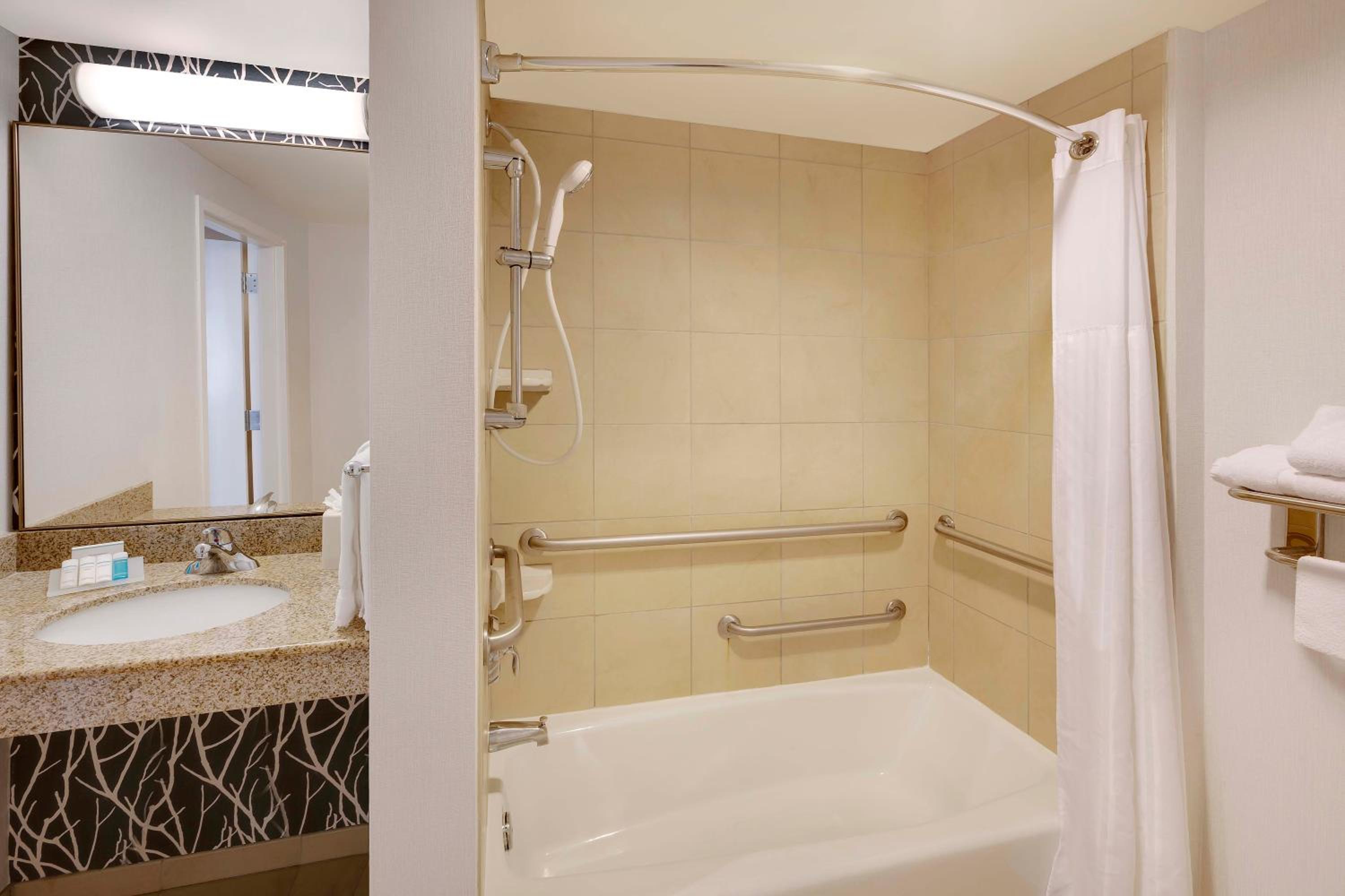 hilton garden inn austin north