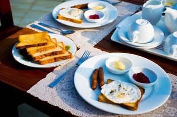 Niru Residence,,3 star