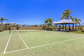 the boathouse apartments