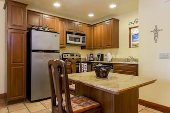 avila la fonda hotel