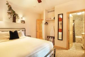 lookout mountain 27b 2 br condo