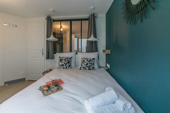 apartments ws tour eiffel nicolo