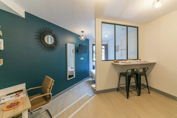 apartments ws tour eiffel nicolo