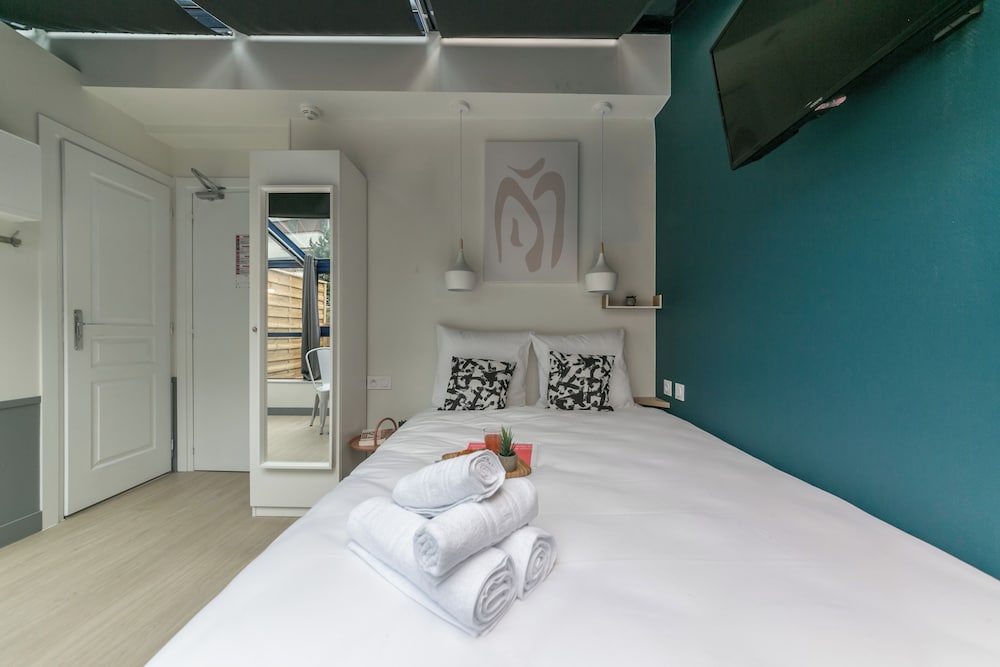 apartments ws tour eiffel nicolo