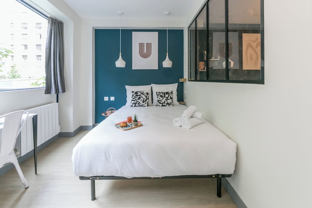 apartments ws tour eiffel nicolo