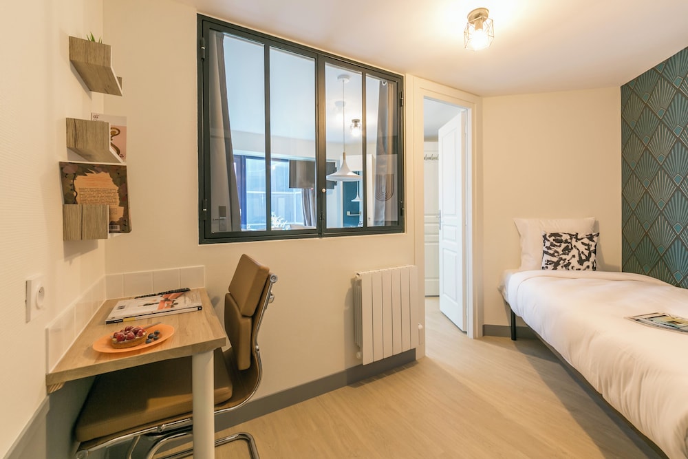 apartments ws tour eiffel nicolo