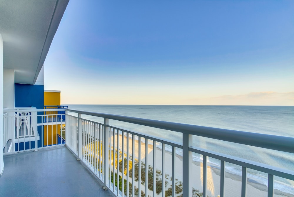 atlantica resort by hosteeva