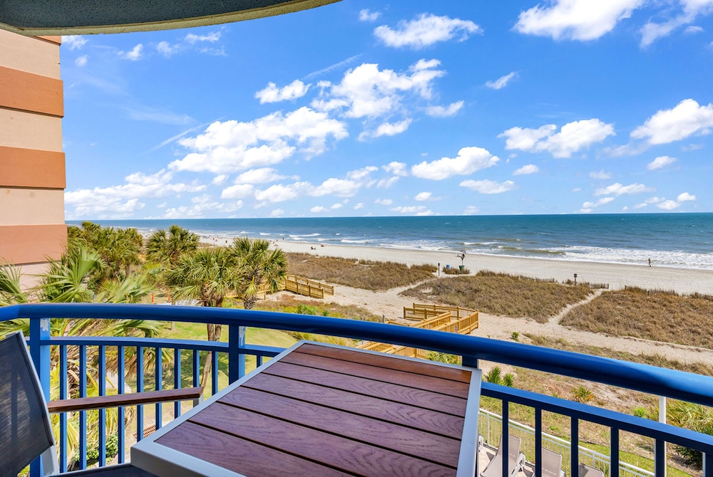 atlantica resort by hosteeva