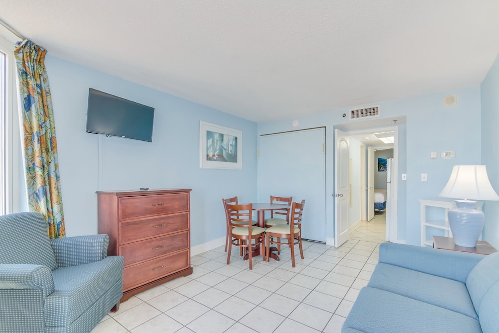 atlantica resort by hosteeva