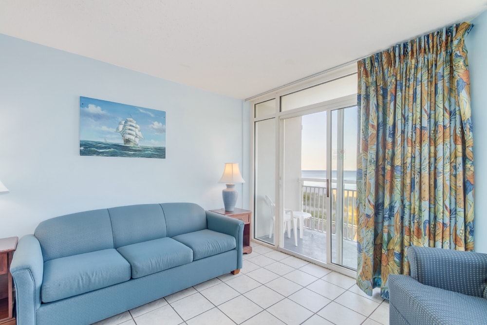 atlantica resort by hosteeva