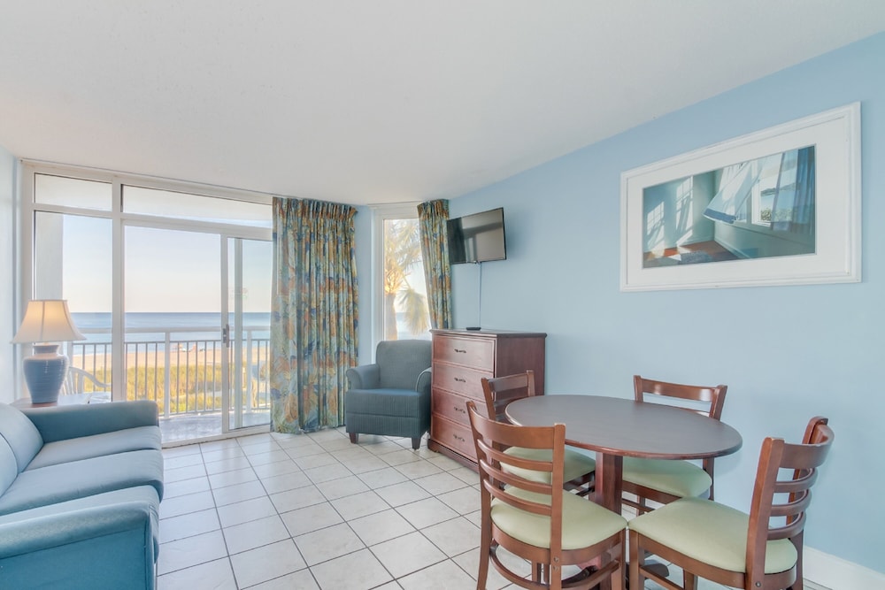 atlantica resort by hosteeva