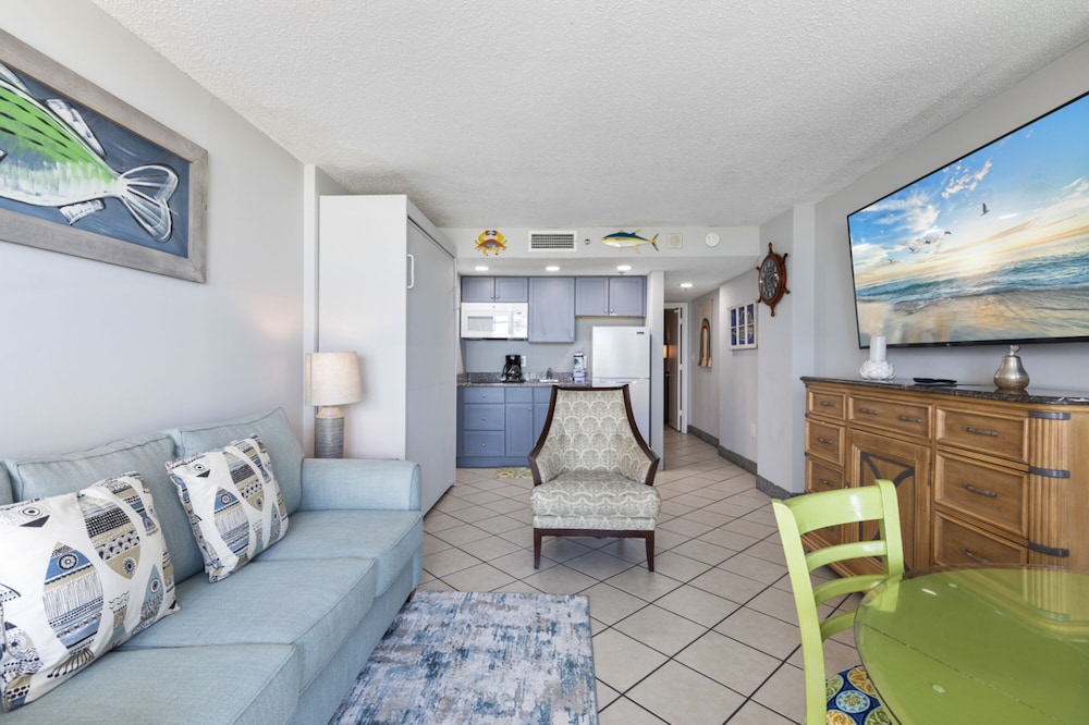 atlantica resort by hosteeva