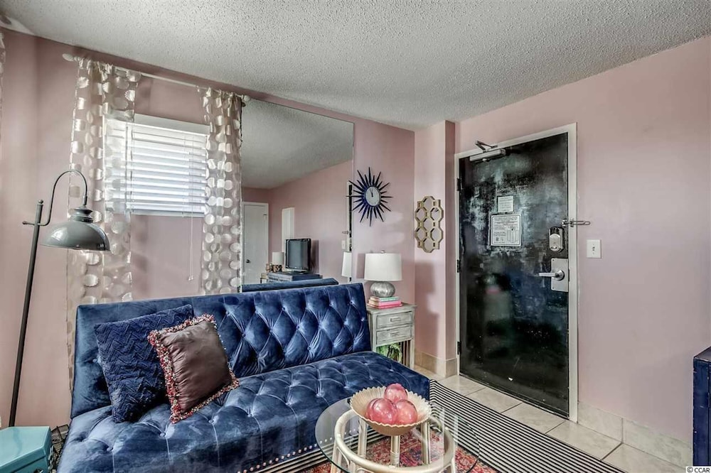 atlantica resort by hosteeva