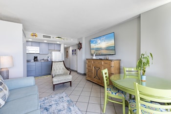 atlantica resort by hosteeva