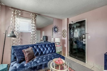 atlantica resort by hosteeva