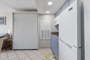 atlantica resort by hosteeva