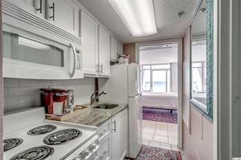 atlantica resort by hosteeva