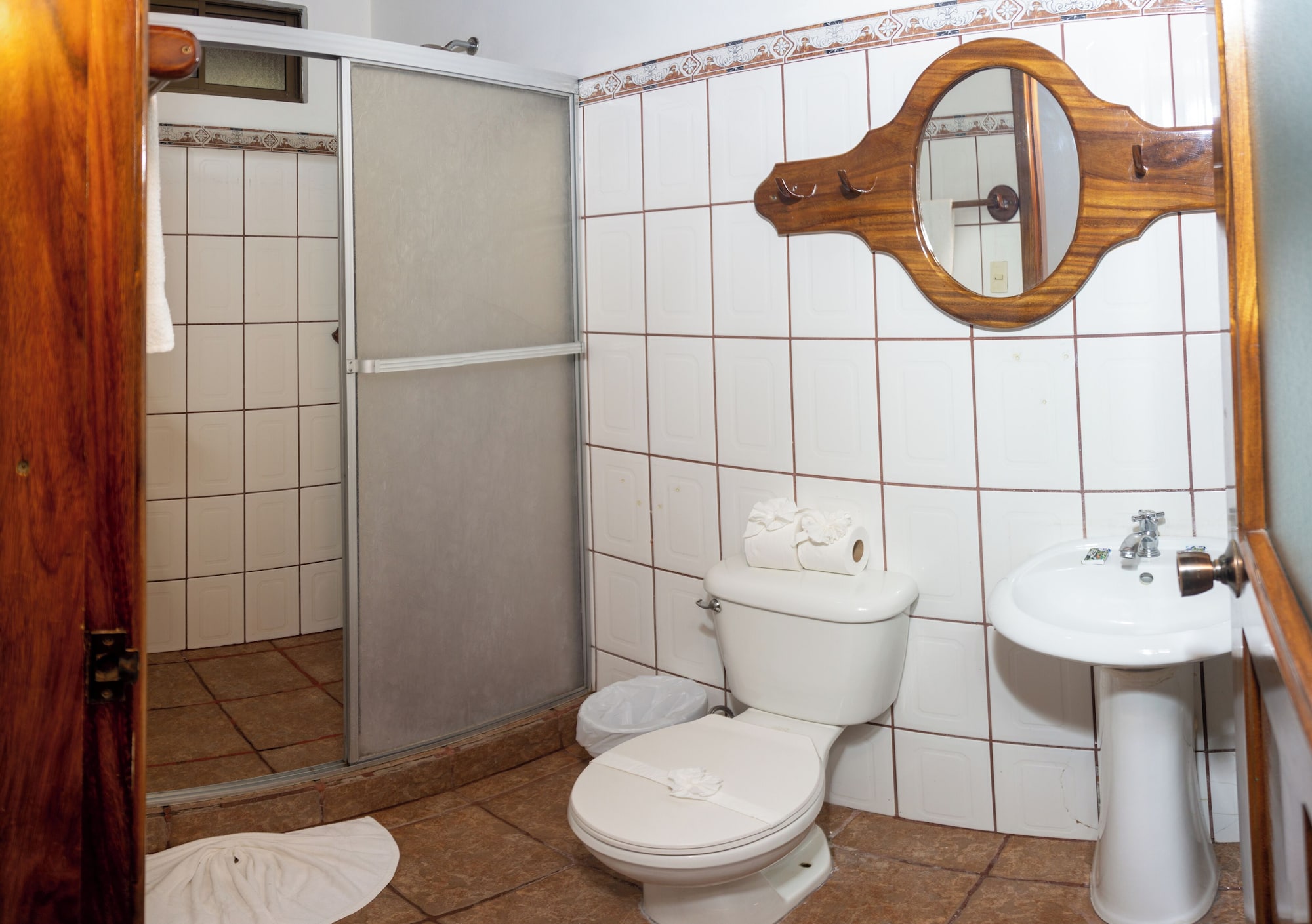 arenal hostel resort