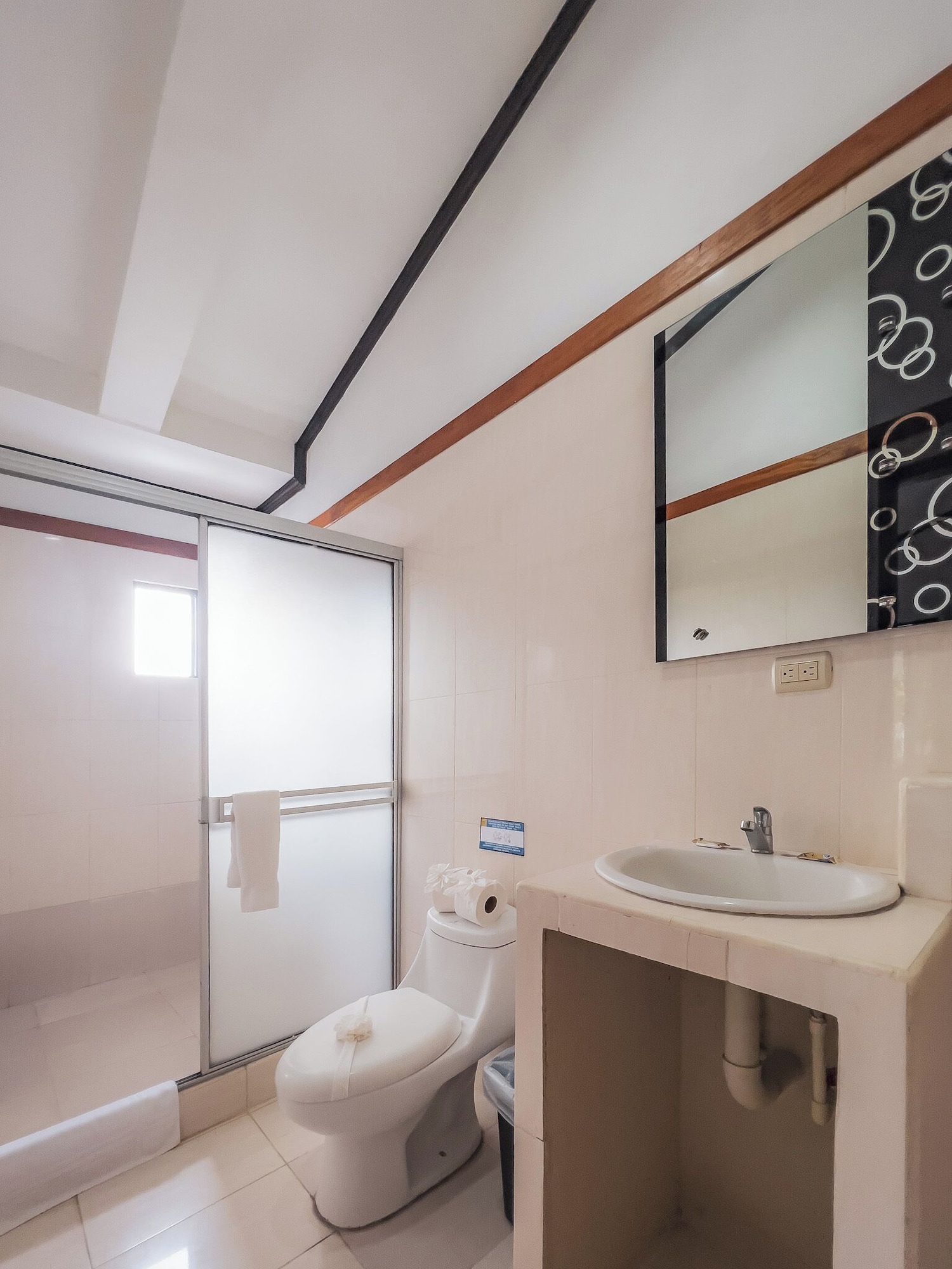 arenal hostel resort