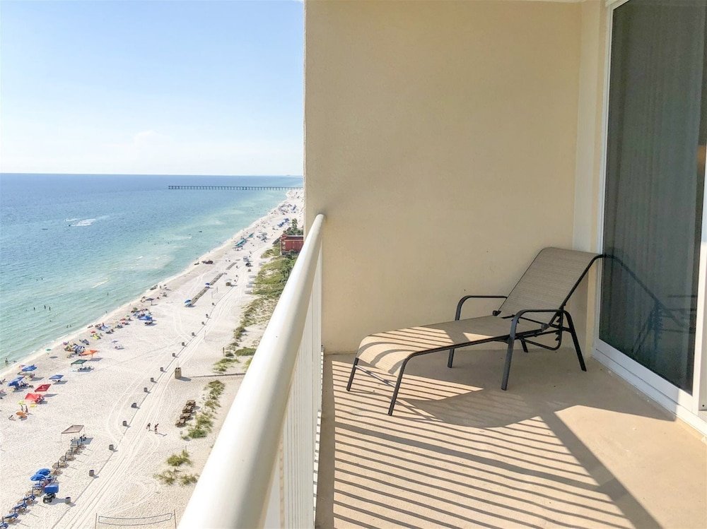 Majestic Beach Resort T2 - 1606,,4 star