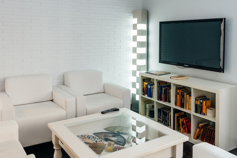 hotel madrid sevilla