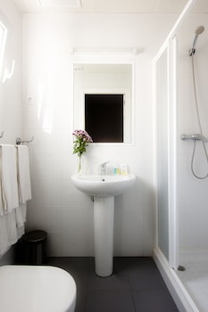 hotel madrid sevilla