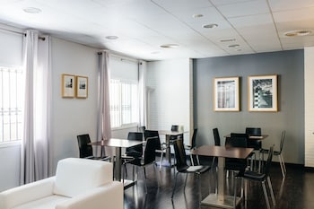 hotel madrid sevilla