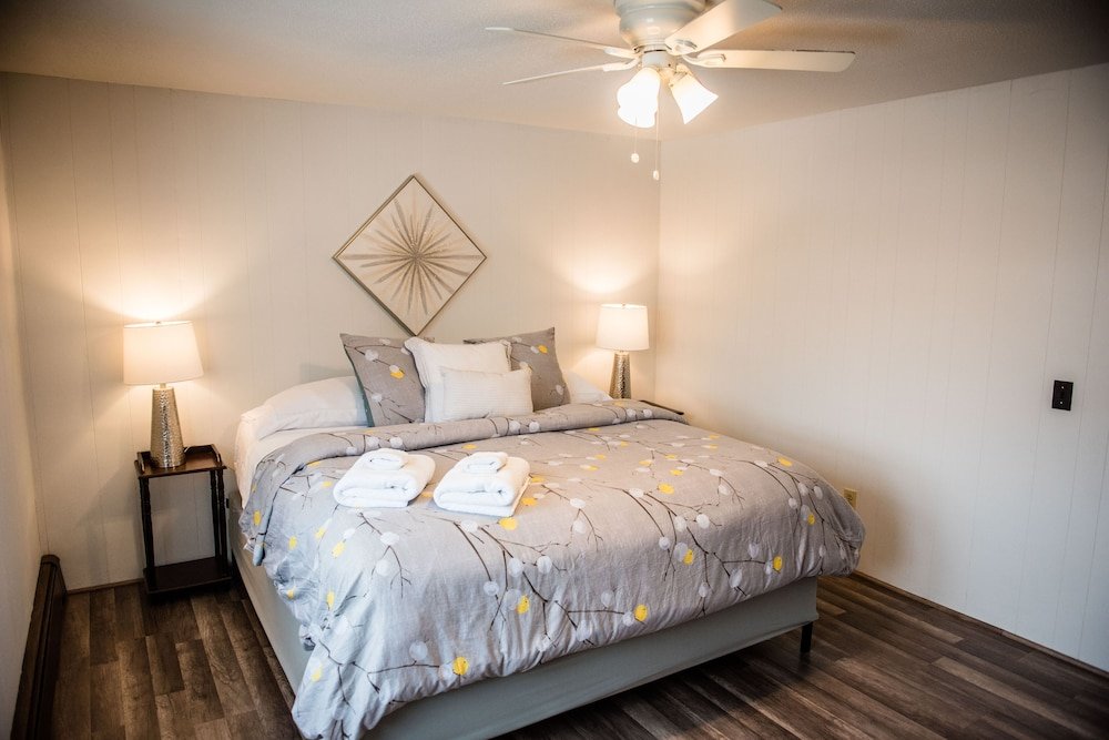 brook road condo