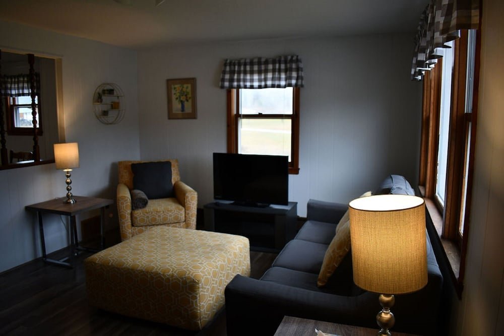 brook road condo