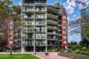 the docks on goodwin