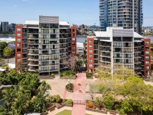 the docks on goodwin