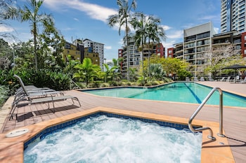 the docks on goodwin