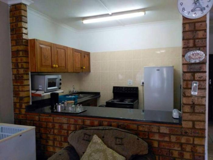 flamboyant apartments
