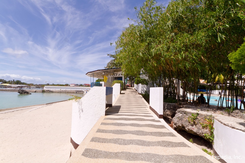 parkside egi hotel and resort