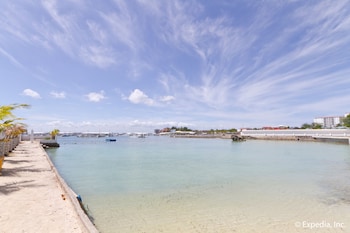 parkside egi hotel and resort