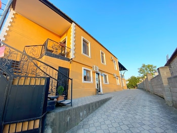 orange kutaisi hotel