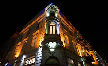 tiflis opera aparthotel