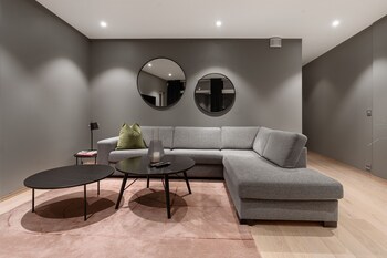 enter tromso luxury villa