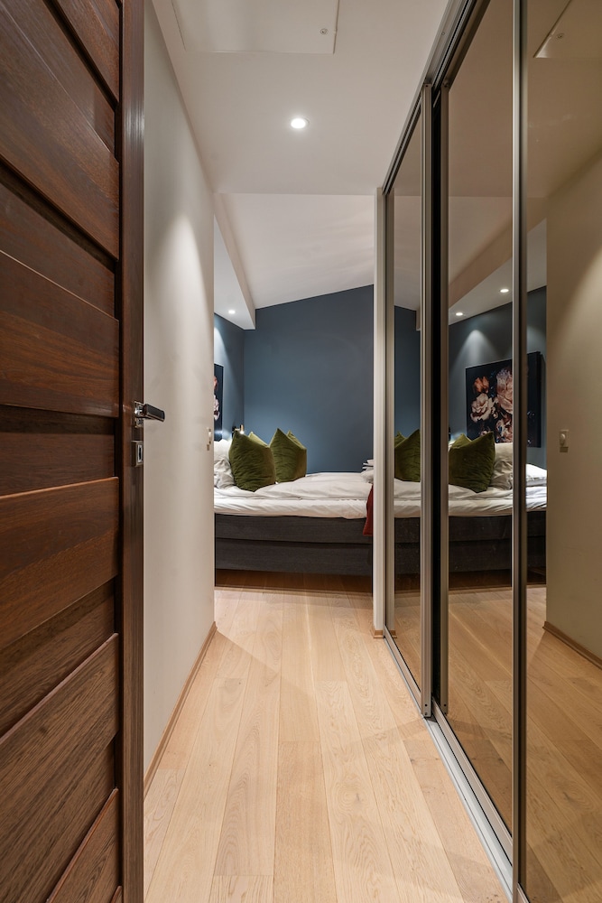 enter tromso luxury villa