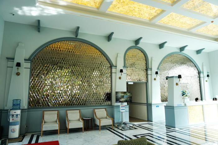 seven seas resort pattaya and sofa bed